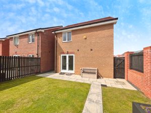 Photo 17- click for photo gallery